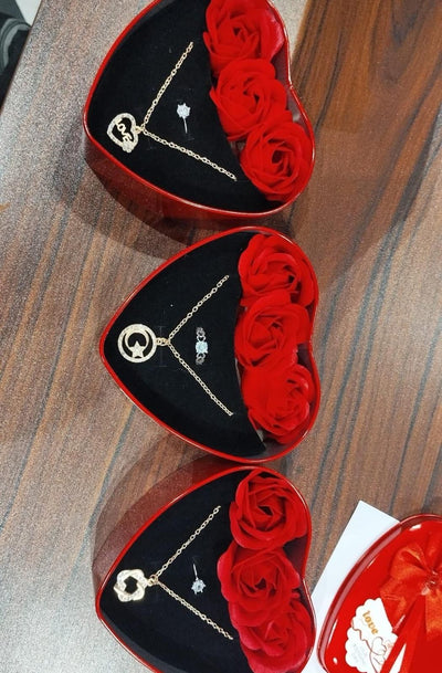 Floral Spark Romance Jewelry Box Valentine's Gift for Your Soulmate