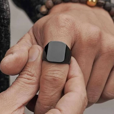 Black Square Vintage Ring